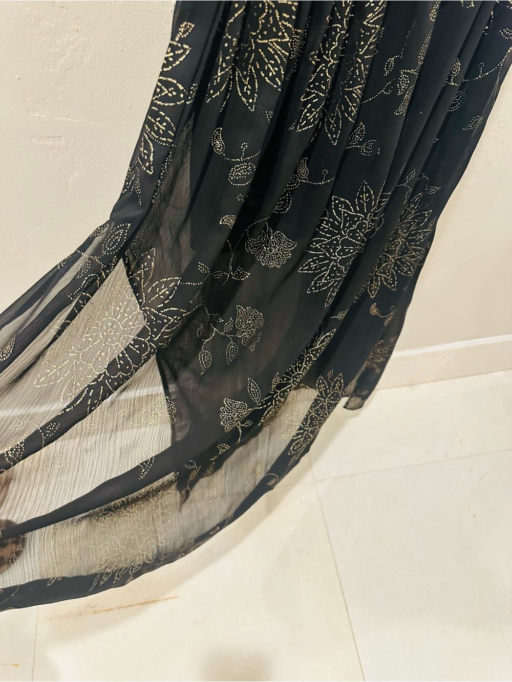 NWT BCBG Foil Pleated Strapless Maxi Dress Size 10 Black & Gold Sheer - Picture 12 of 12